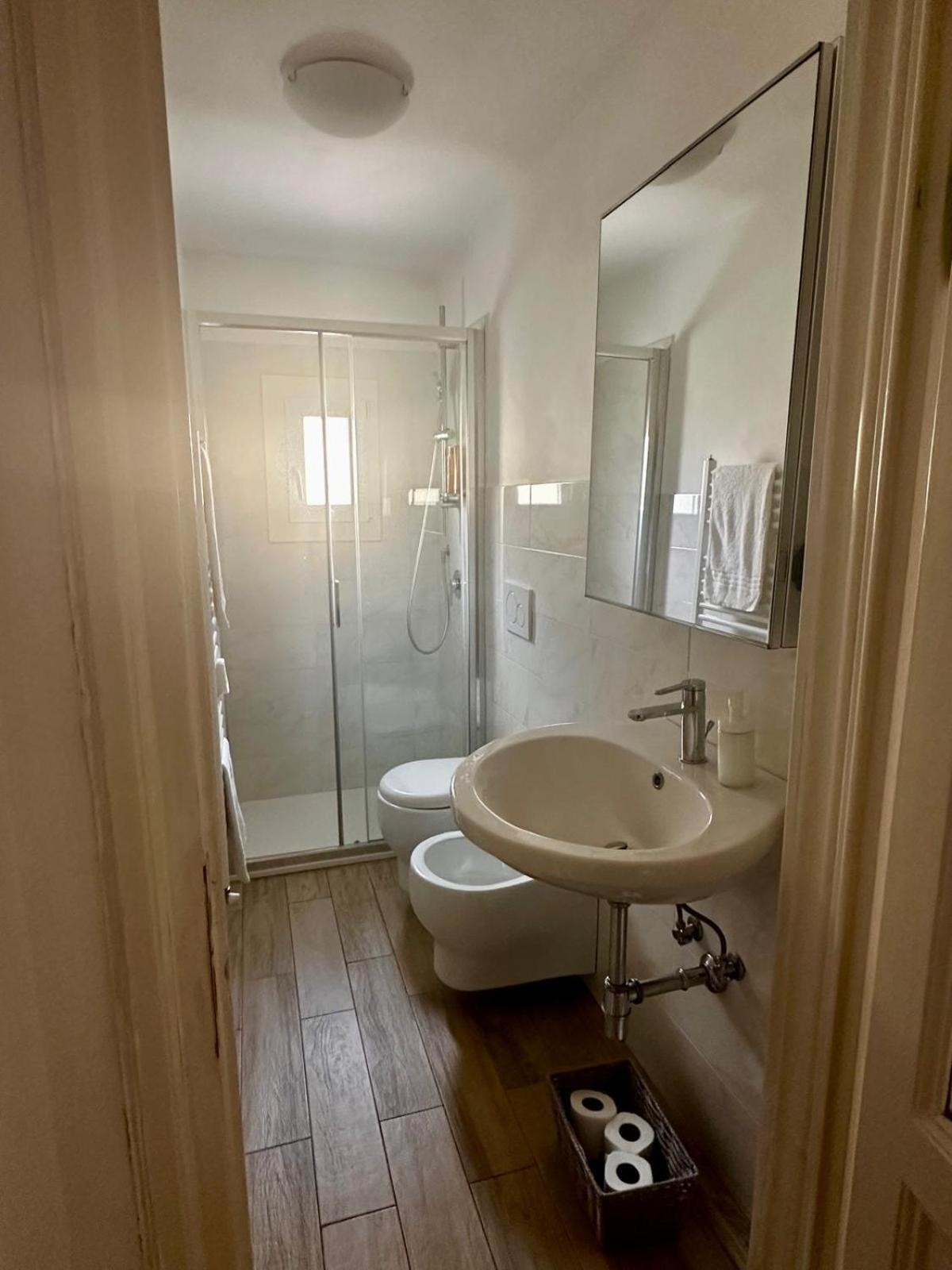 Emme Apartment Firenze Esterno foto